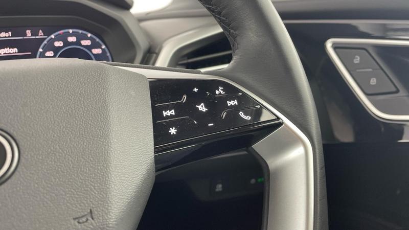 Used Audi Q4 e-tron 2024 for sale - 75582010: Photo 12