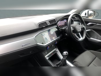 Used Audi Q3 2021 for sale - 78459954: Photo