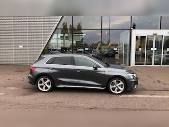 Used Audi A3 2024 for sale - 76218833: Photo