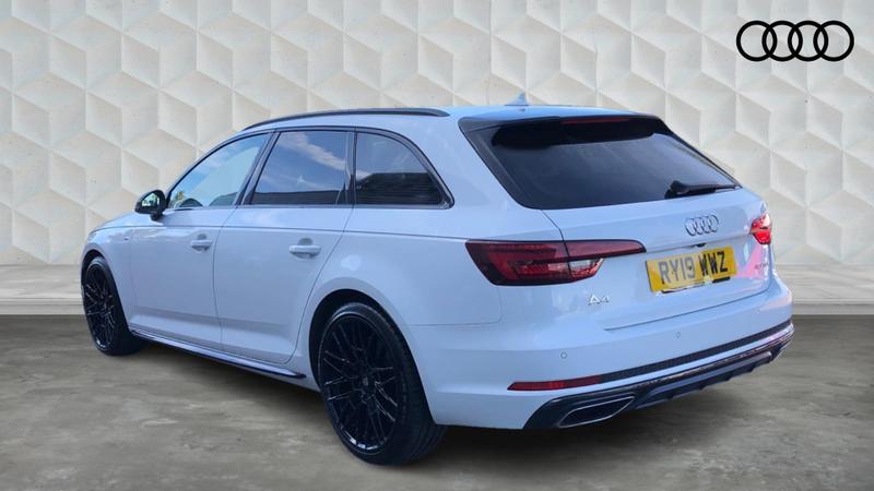 Used Audi A4 2019 for sale - 75856055: Photo 3