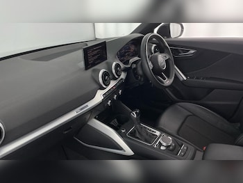 Used Audi Q2 2021 for sale - 75644011: Photo