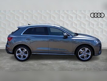 Used Audi Q3 2021 for sale - 75183543: Photo