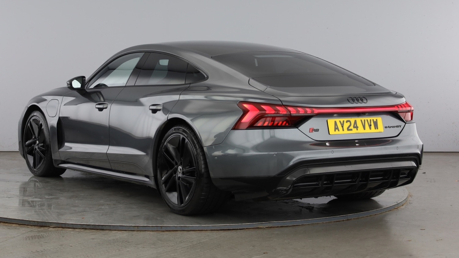 Used Audi RS e-tron GT 2024 for sale - 77602711: Photo 3