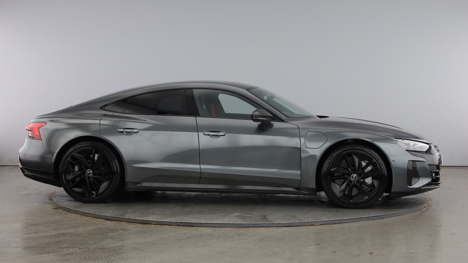 Used Audi RS e-tron GT 2024 for sale - 77602711: Photo 4