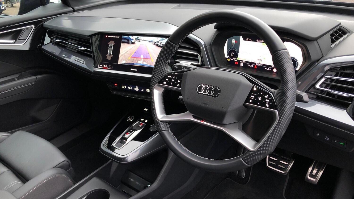 Used Audi Q4 e-tron 2025 for sale - 77505370: Photo 6