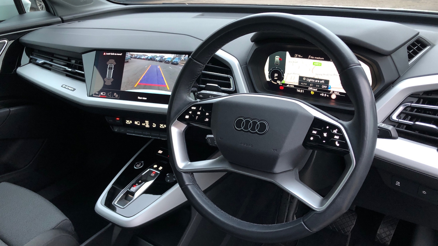 Used Audi Q4 e-tron 2023 for sale - 77602754: Photo 6