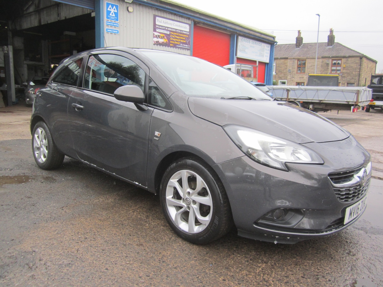 Used Vauxhall Corsa 2016 for sale - 76709237: Photo 1