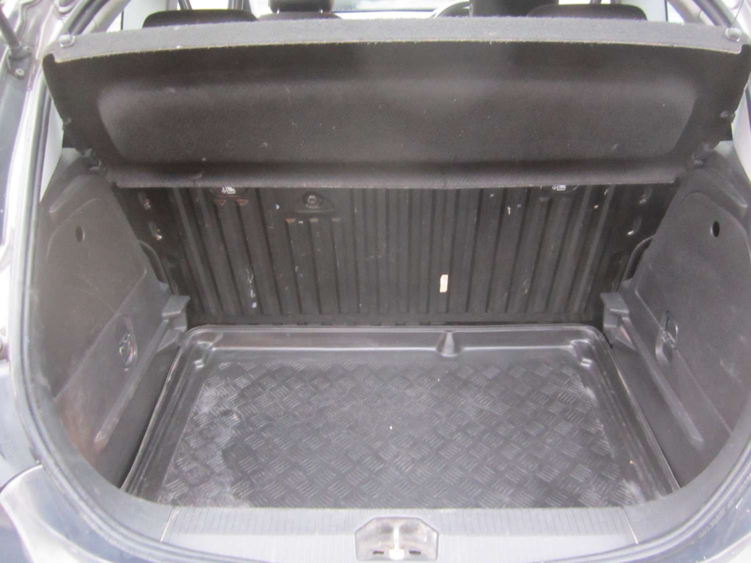 Used Vauxhall Corsa 2016 for sale - 76709237: Photo 13