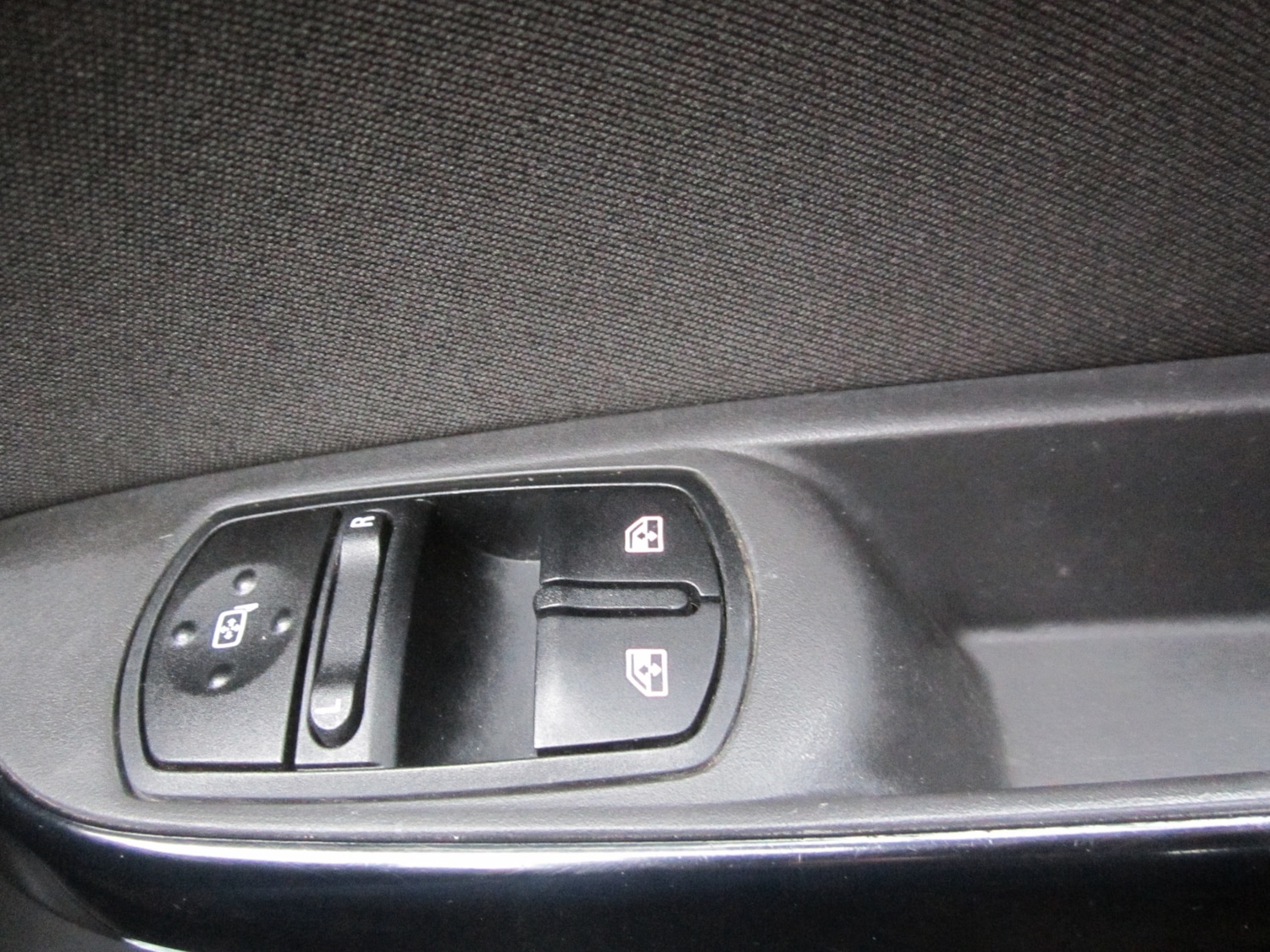 Used Vauxhall Corsa 2016 for sale - 76709237: Photo 15