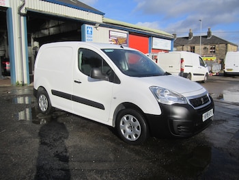 Used Peugeot Partner 2018 for sale - 76531353: Photo