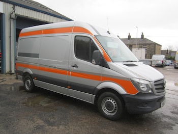 Mercedes-Benz Sprinter feature image