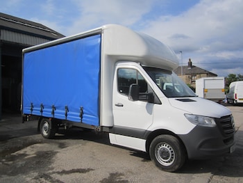 Mercedes-Benz - Sprinter