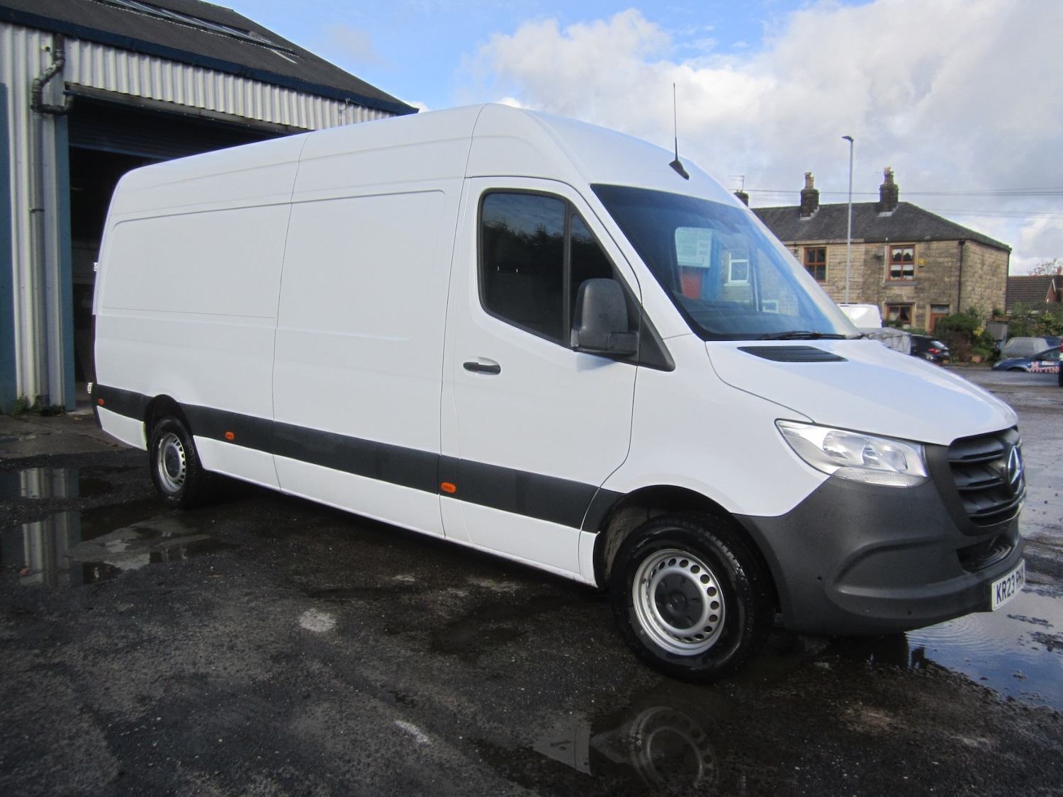 Used Mercedes-Benz Sprinter 2023 for sale - 76383103: Photo 1