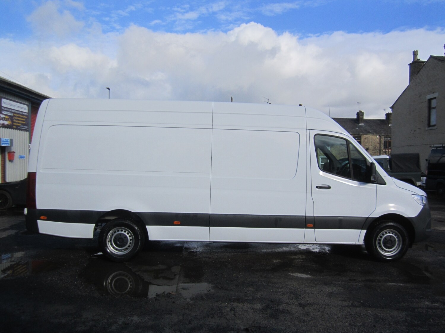 Used Mercedes-Benz Sprinter 2023 for sale - 76383103: Photo 8