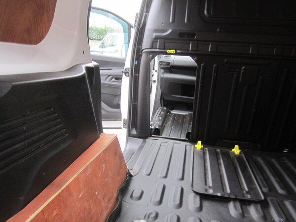 Used Peugeot Partner 2020 for sale - 76243059: Photo 14