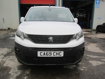 Used Peugeot Partner 2020 for sale - 76243059: Photo
