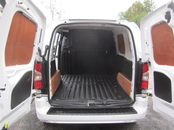 Used Peugeot Partner 2020 for sale - 76243059: Photo 9