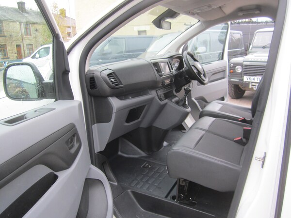 Used Vauxhall Vivaro 2021 for sale - 76263586: Photo 10