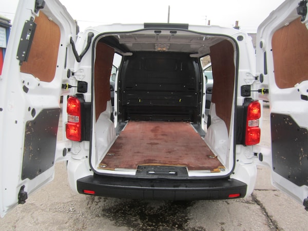 Used Vauxhall Vivaro 2021 for sale - 76263586: Photo 11