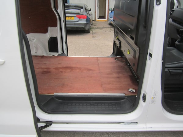 Used Vauxhall Vivaro 2021 for sale - 76263586: Photo 12