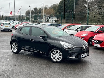Used Renault Clio 2017 for sale - 79308421: Photo
