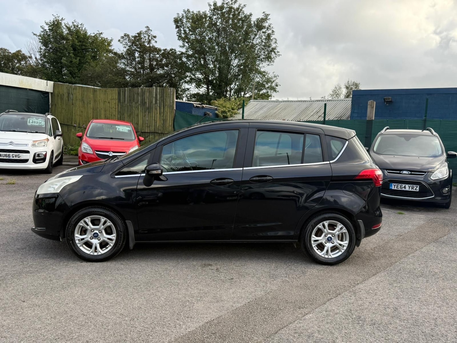Used Ford B-MAX 2013 for sale - 76877880: Photo 4