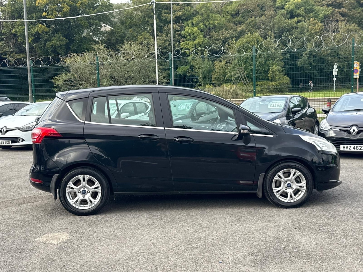 Used Ford B-MAX 2013 for sale - 76877880: Photo 8