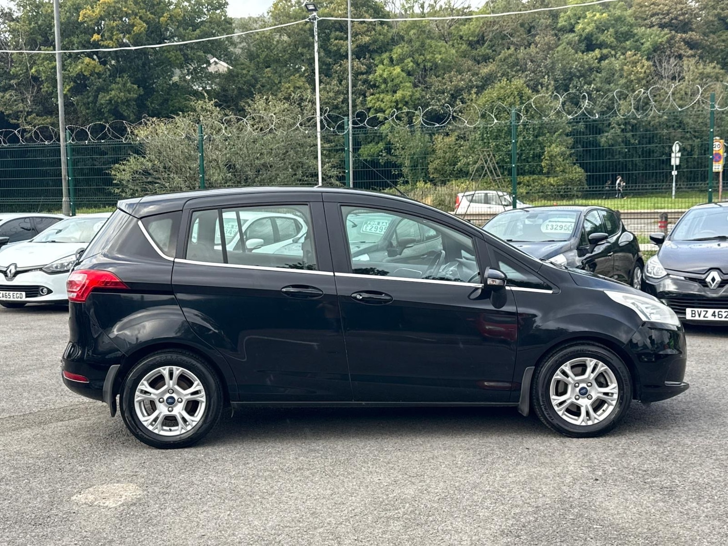 Used Ford B-MAX 2013 for sale - 76877880: Photo 9