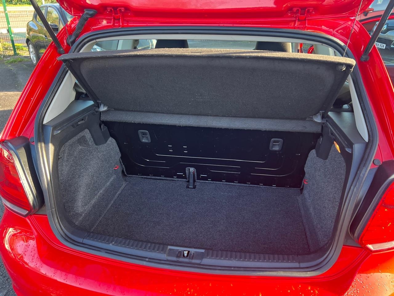 Used Volkswagen Polo 2012 for sale - 77033704: Photo 20