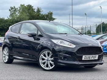 Used Ford Fiesta 2016 for sale - 79271570: Photo