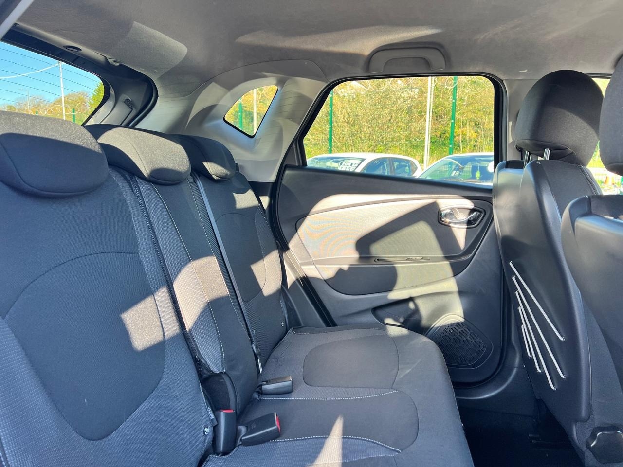 Used Renault Captur 2016 for sale - 76710447: Photo 16