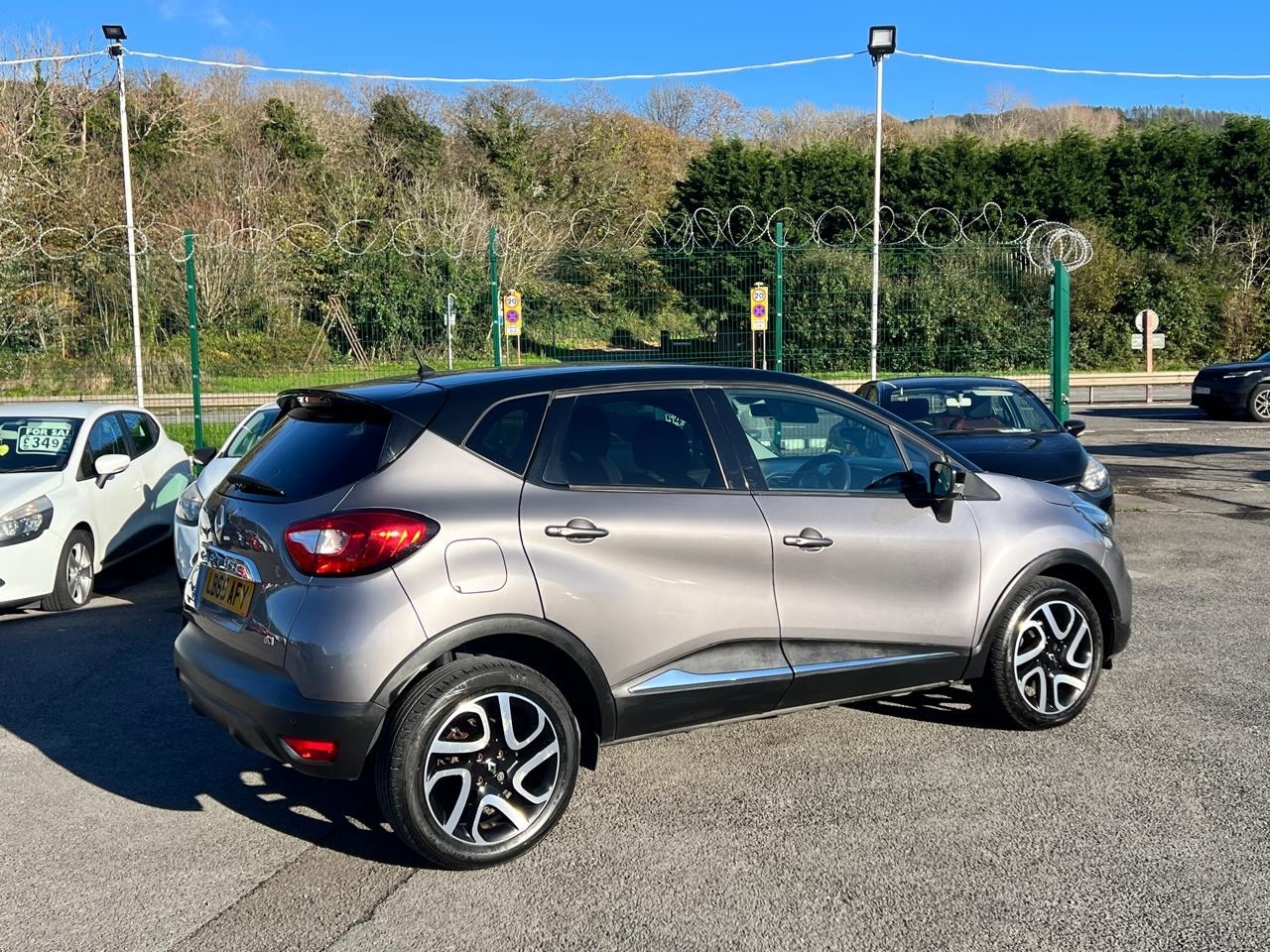 Used Renault Captur 2016 for sale - 76710447: Photo 5