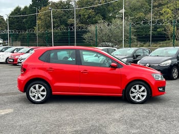 Used Volkswagen Polo 2014 for sale - 79786063: Photo