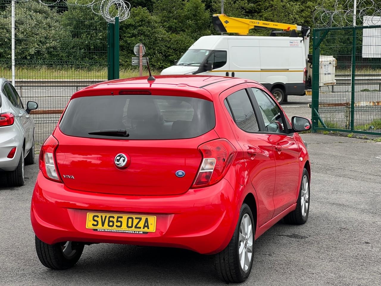 Used Vauxhall Viva 2015 for sale - 76637551: Photo 13