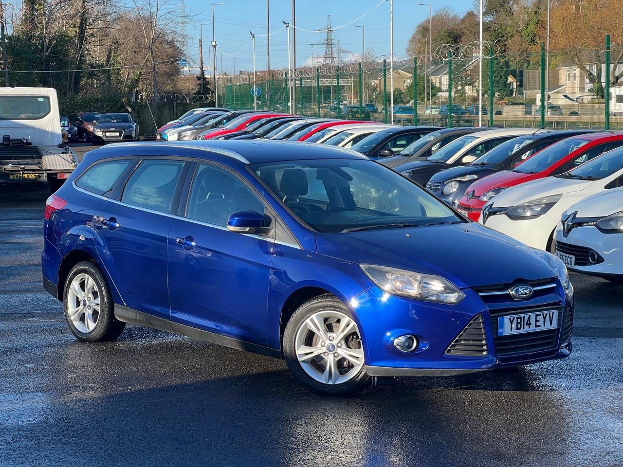 Used Ford Focus 2014 for sale - 77946665: Photo 2