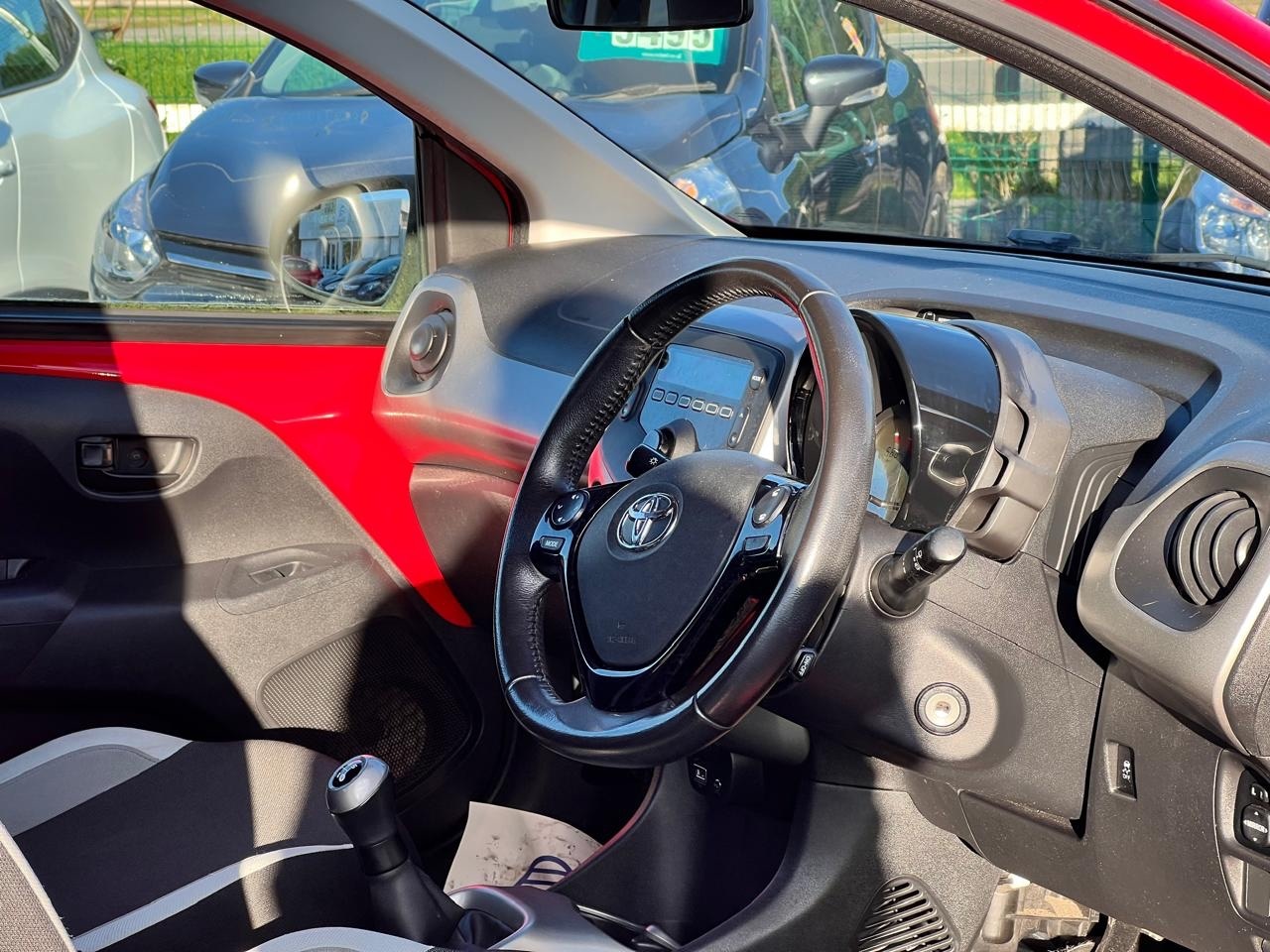 Used Toyota AYGO 2015 for sale - 76693145: Photo 13