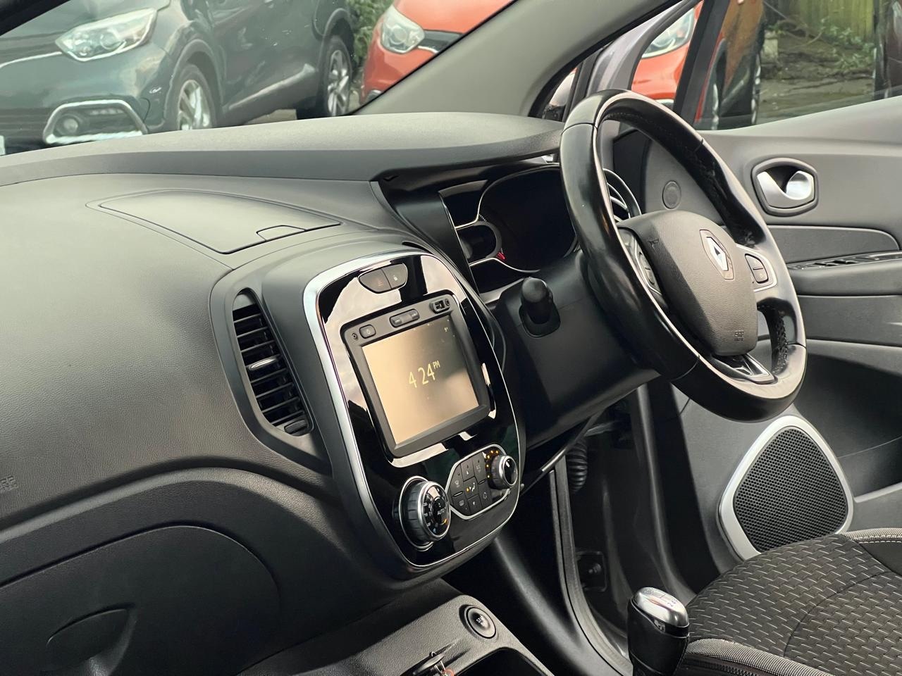 Used Renault Captur 2018 for sale - 77223297: Photo 15