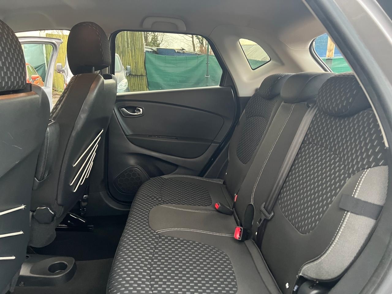 Used Renault Captur 2018 for sale - 77223297: Photo 18