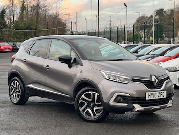 Used Renault Captur 2018 for sale - 77223297: Photo