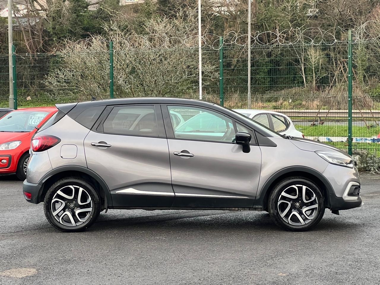Used Renault Captur 2018 for sale - 77223297: Photo 3