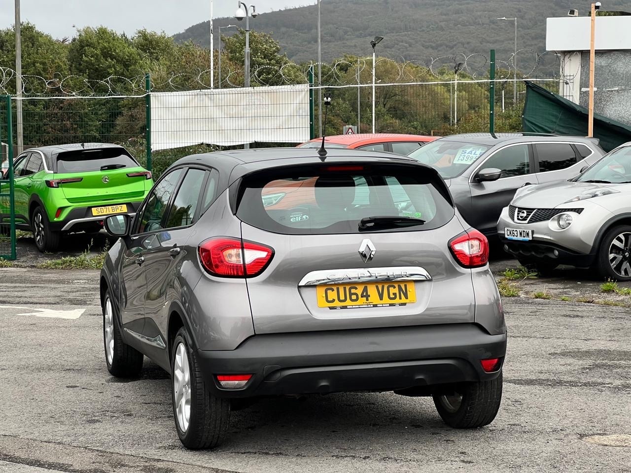 Used Renault Captur 2014 for sale - 77023379: Photo 7