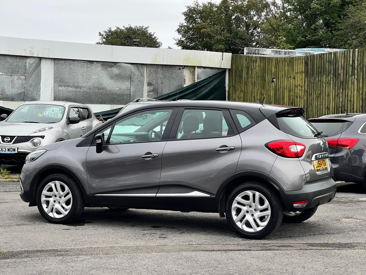 Used Renault Captur 2014 for sale - 77023379: Photo 9