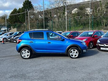 Used Dacia Sandero Stepway 2015 for sale - 77715125: Photo