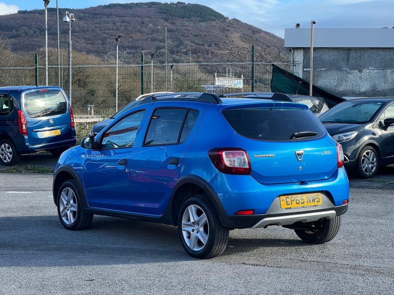 Used Dacia Sandero Stepway 2015 for sale - 77715125: Photo 7