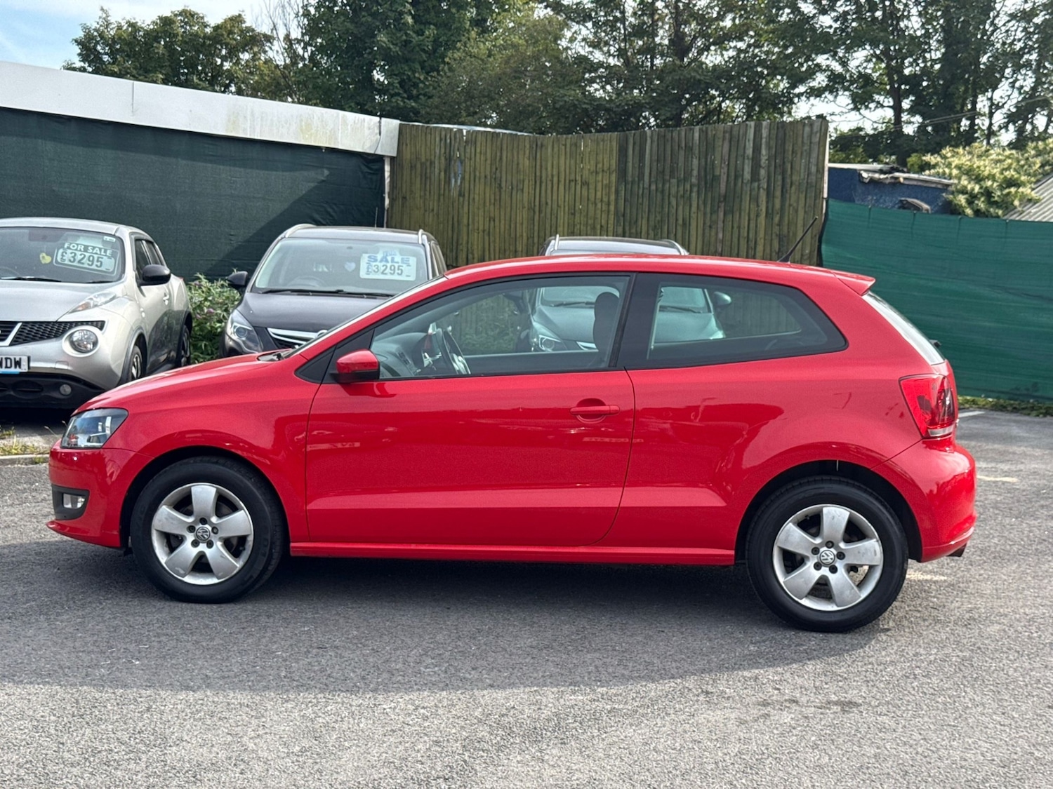 Used Volkswagen Polo 2012 for sale - 76437112: Photo 4
