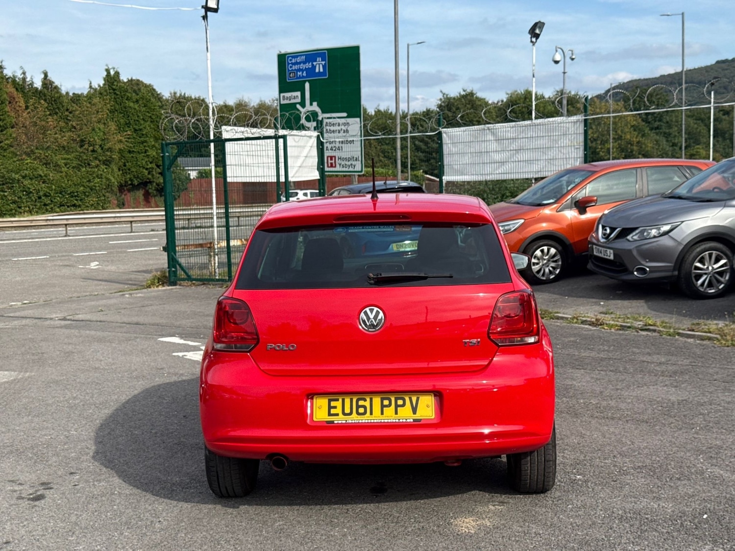 Used Volkswagen Polo 2012 for sale - 76437112: Photo 6