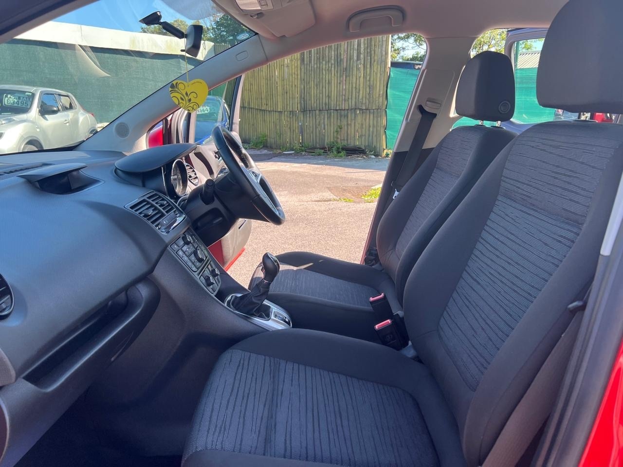 Used Vauxhall Meriva 2015 for sale - 76859820: Photo 10