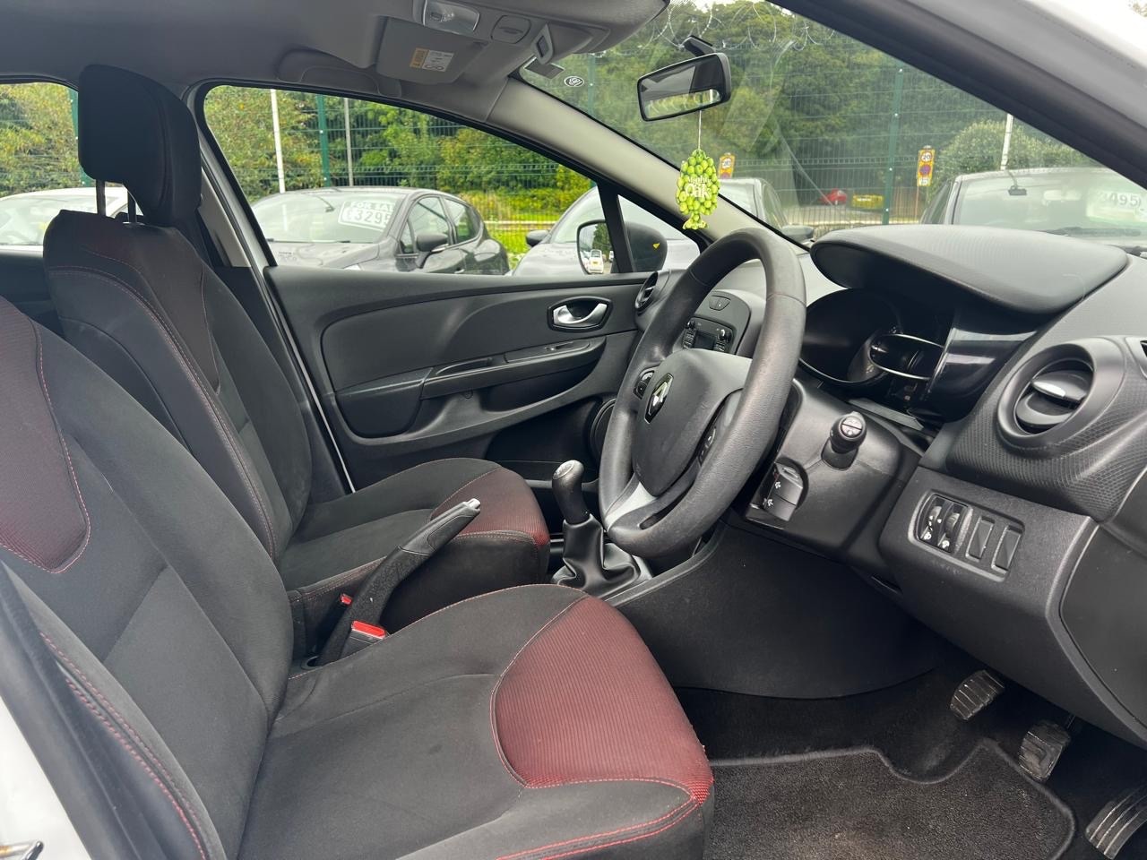 Used Renault Clio 2015 for sale - 77207507: Photo 16