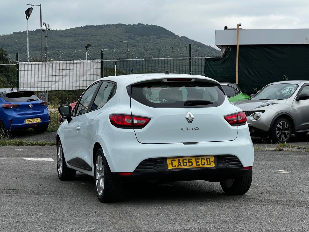 Used Renault Clio 2015 for sale - 77207507: Photo 9