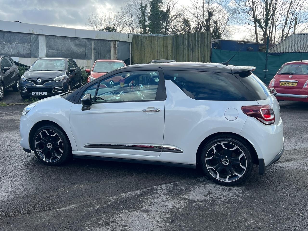 Used Citroen DS3 2014 for sale - 77555470: Photo 10